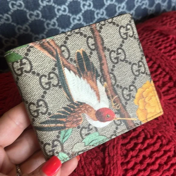 Gucci Supreme Monogram Tian Bifold Men’s Wallet - Picture 8 of 8